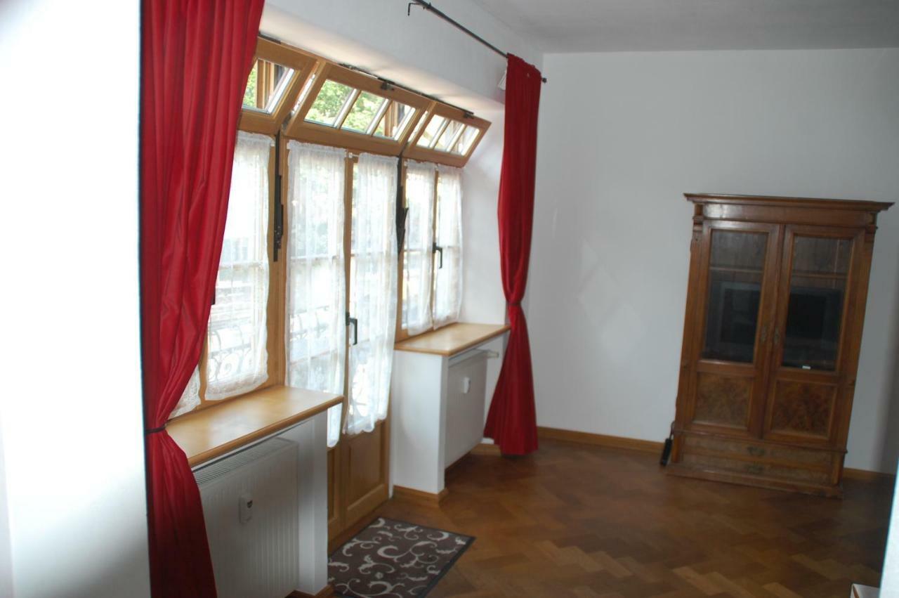 Kronburger Oberammergau Buitenkant foto